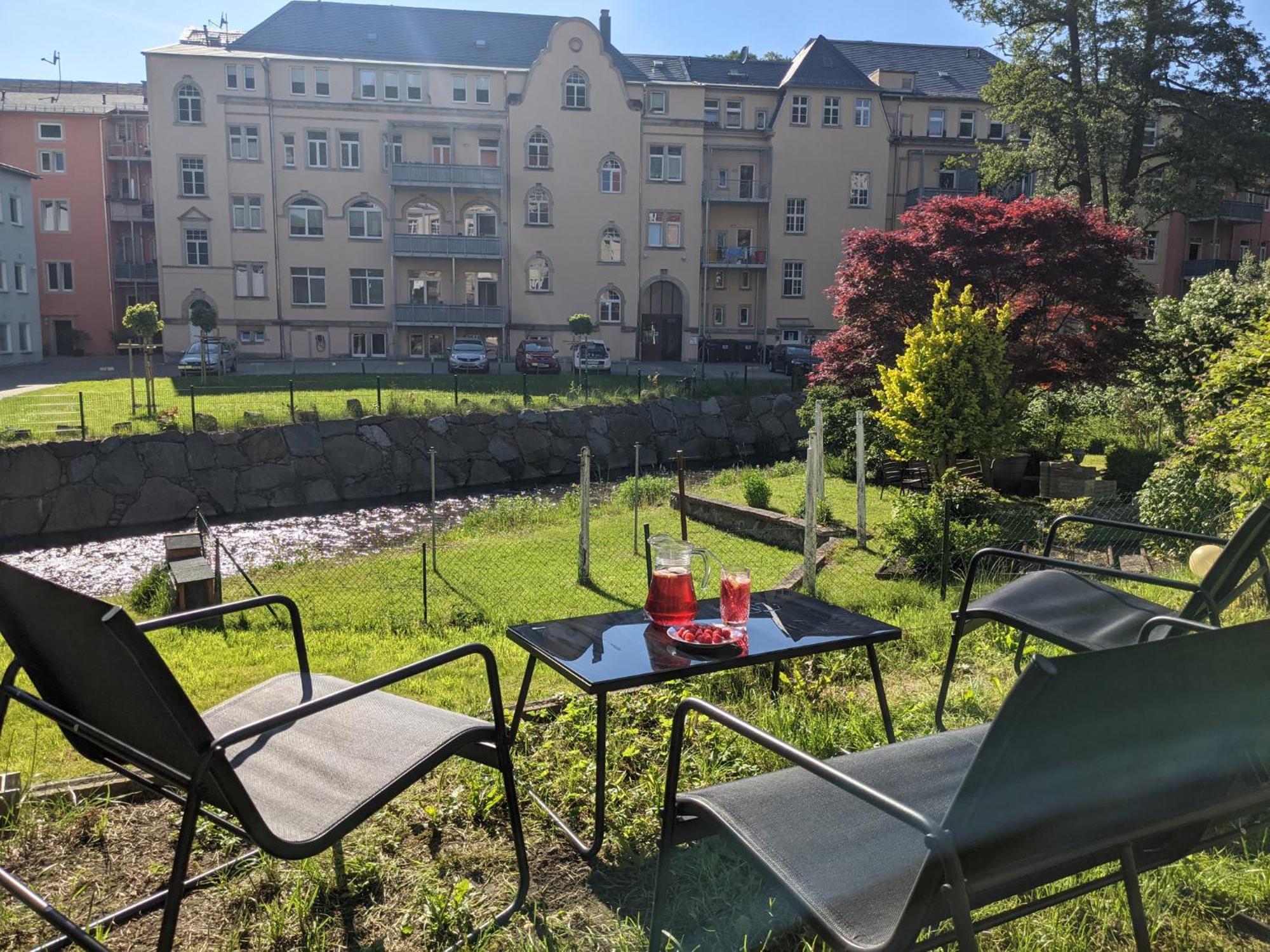 Zi2 - Urlaubsmagie - Whirlpool, Sauna Und Garten Apartman Sebnitz Kültér fotó